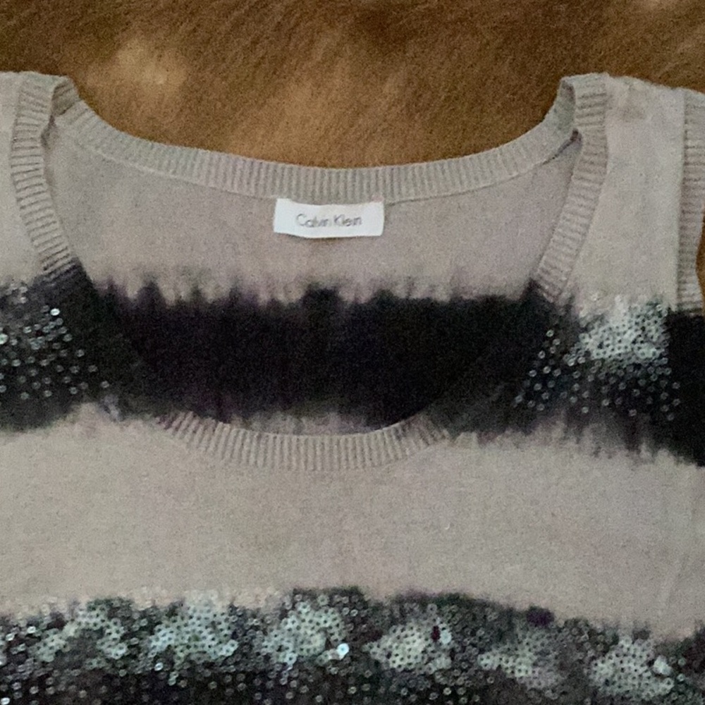 Calvin Klein Women's Sweater in Black and gray
